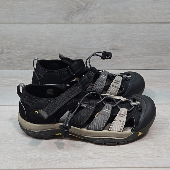 Keen Mens Outdoor Hiking Fisherman Whisper Sandals shoes sz 6 main image 9